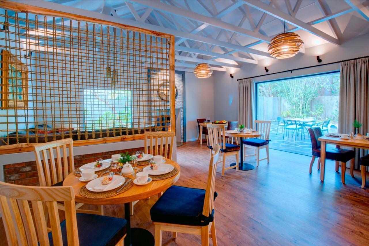 Amour Guest House George Bagian luar foto