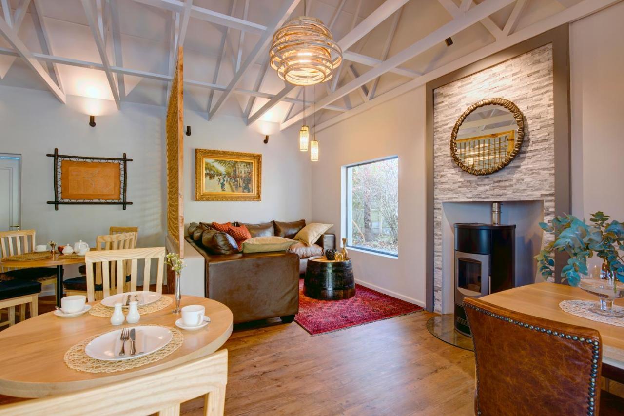 Amour Guest House George Bagian luar foto