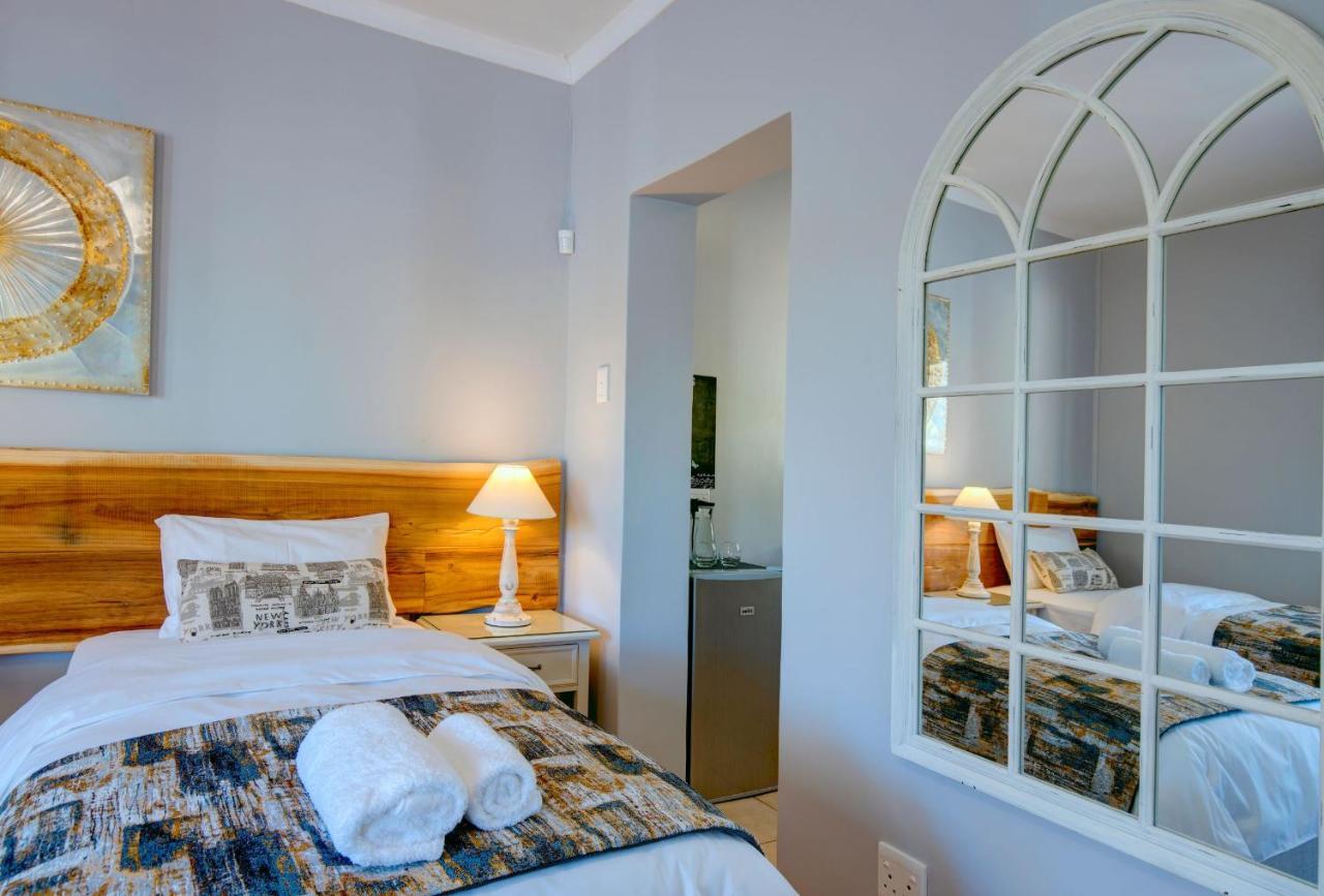 Amour Guest House George Bagian luar foto